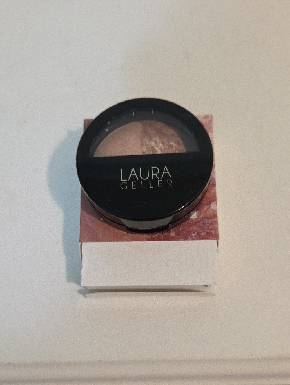 Laura Geller Bronzer & Contour Duo - Taupe and Shimmery Bronze